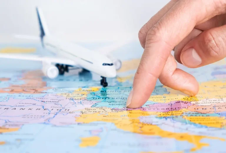 How to Start a Travel Agency: